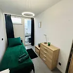 Homestay Center Warsaw